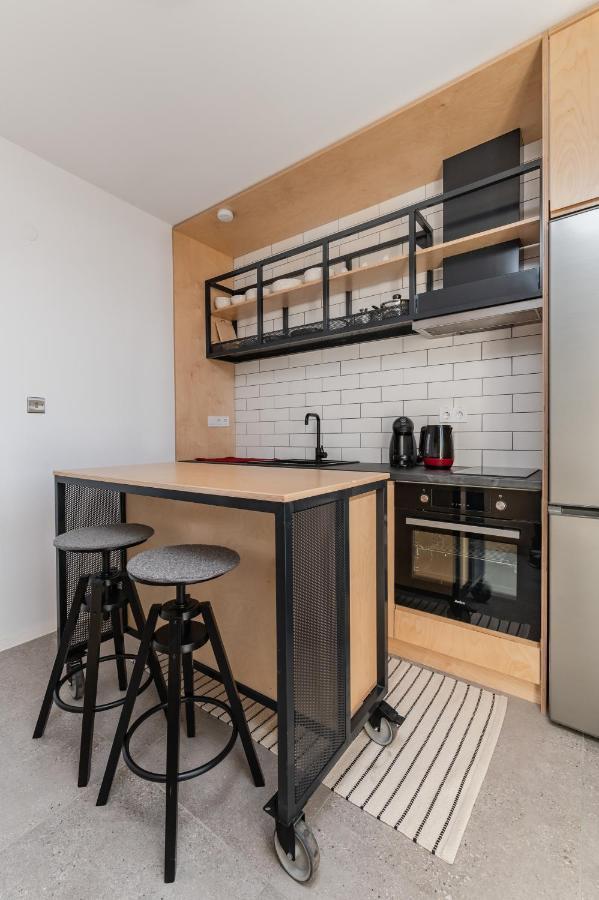 Industrial 2-Bdr Flat By The National Stadium Sofia Exterior photo